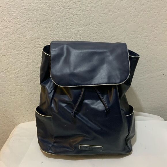VERA BRADLEY Drawstring Backpack In Navy Blue Faux Leather Vegan - Picture 1 of 12